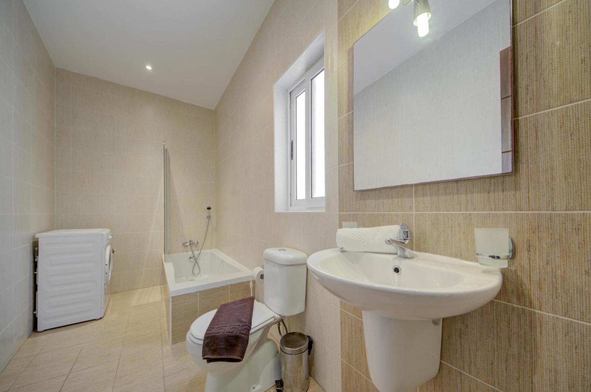 Sapphire Residences - Sliema 2 Bedroom Apartments With Views By Shortletsmalta エクステリア 写真